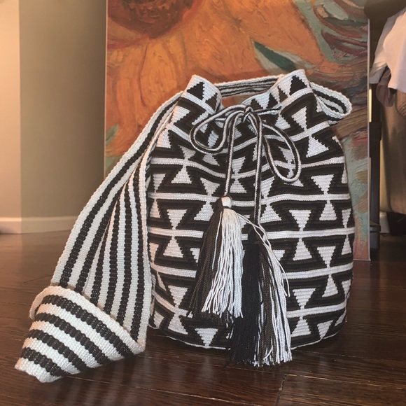 Authentic Wayuuu Colombian bag - Picture 2 of 7